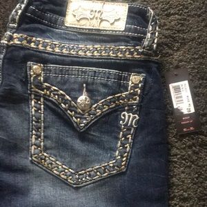 Miss me jeans brand new  28 length 33 inches